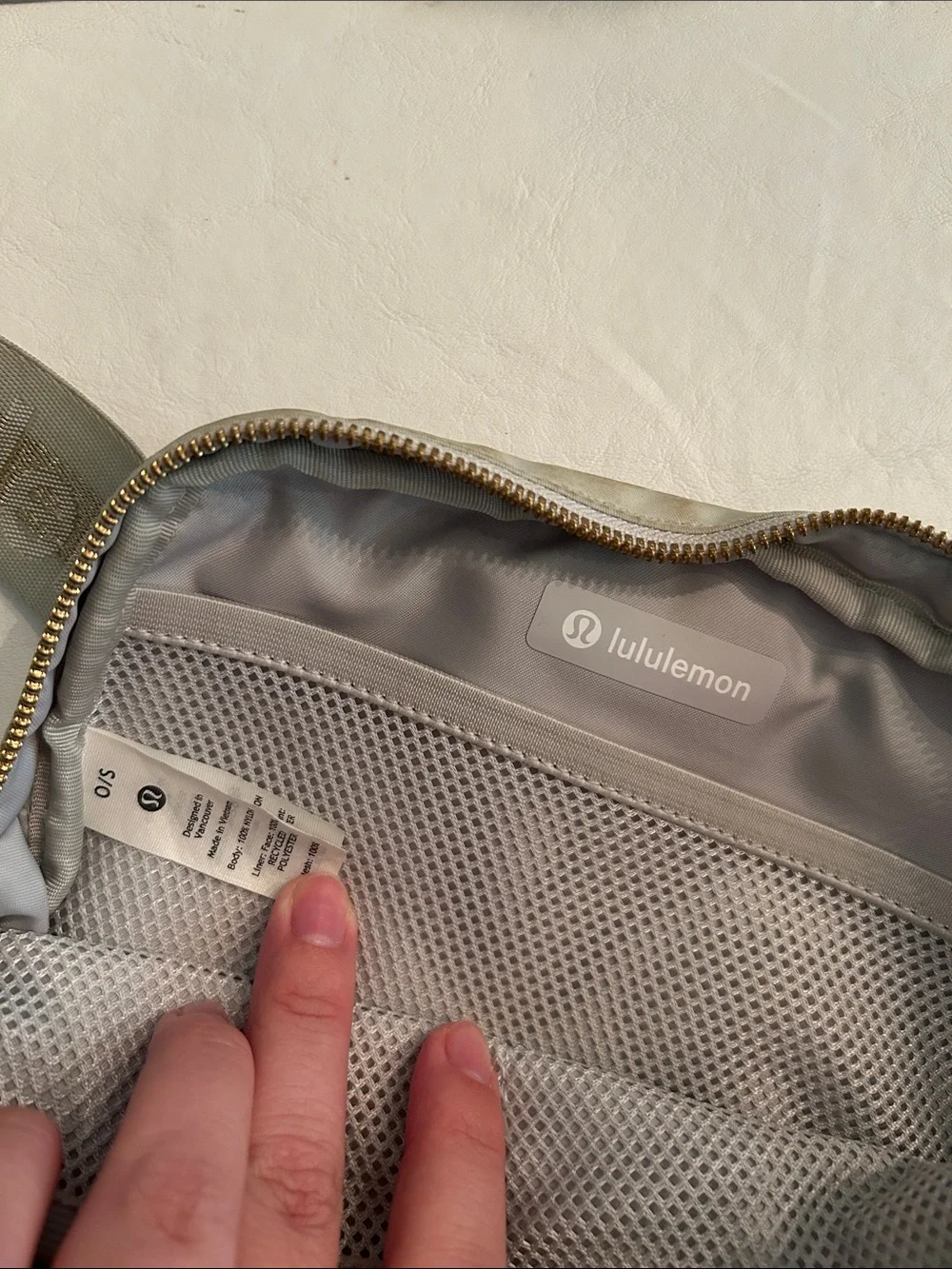 lululemon belt bag